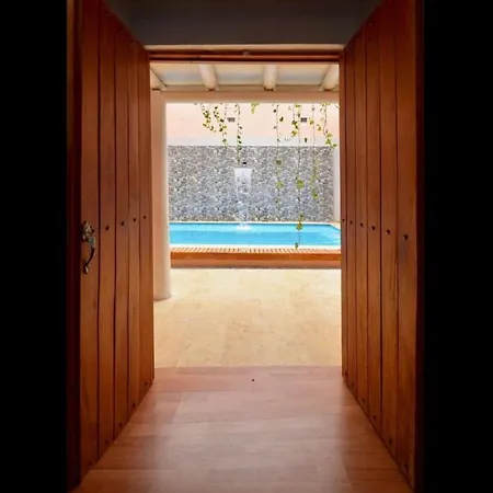 Pensión Room In Guest Room - Ca-6 Room In Cartagena Cartagena
